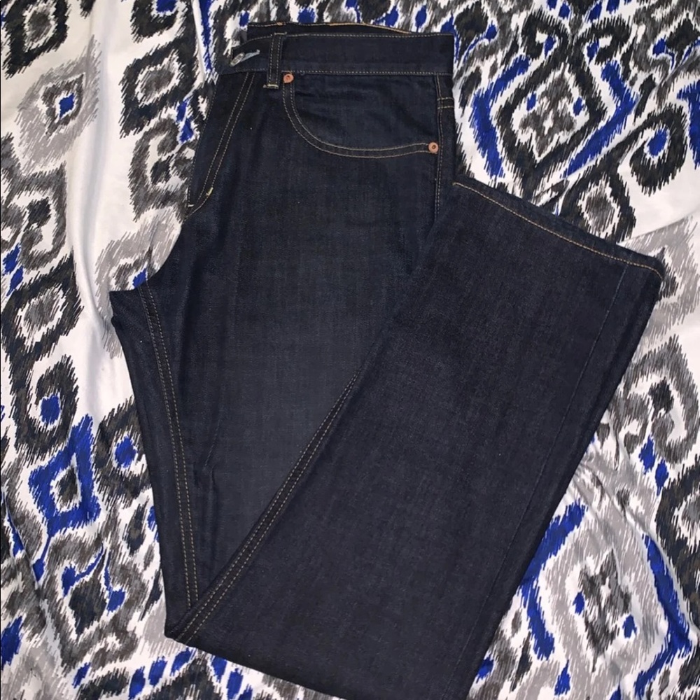 Armani Exchange Jeans (Men) Size 32x32. BRAND NEW.